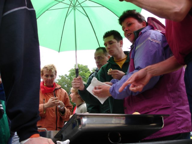 2006HWK 145.jpg
